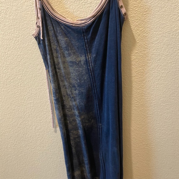 Salvage dress. Worn once. Great condition! - Picture 3 of 3